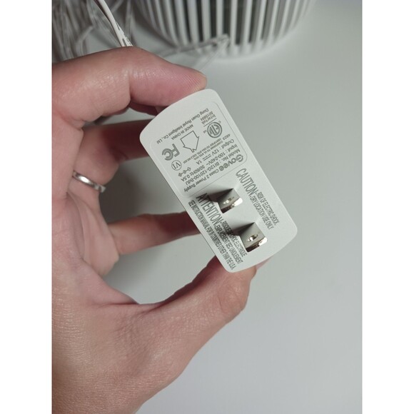 GoveeLife Mini Air Purifier for Bedroom, HEPA Smart Filter Air Purifier H7126 - Picture 8 of 9